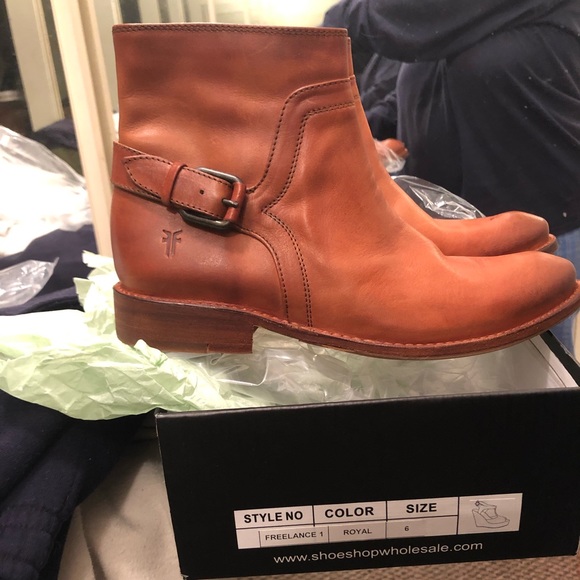 👜💄💍👠👗EVERYTHING👓💃👚👙👟👓 - Picture 6 of 6